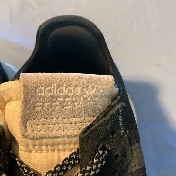 Adidas EVM nite jogger - Picture 2 of 6